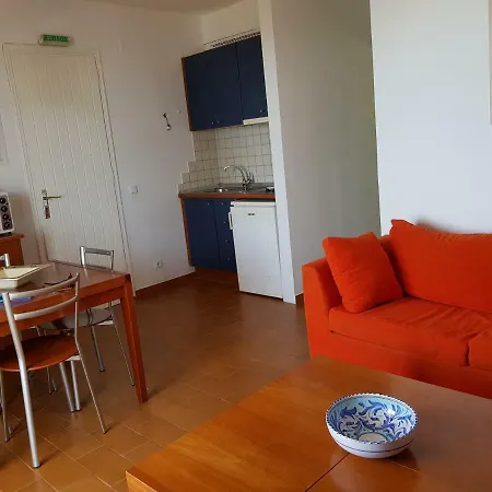 Corfu Beachfront 7 Daire Glifada